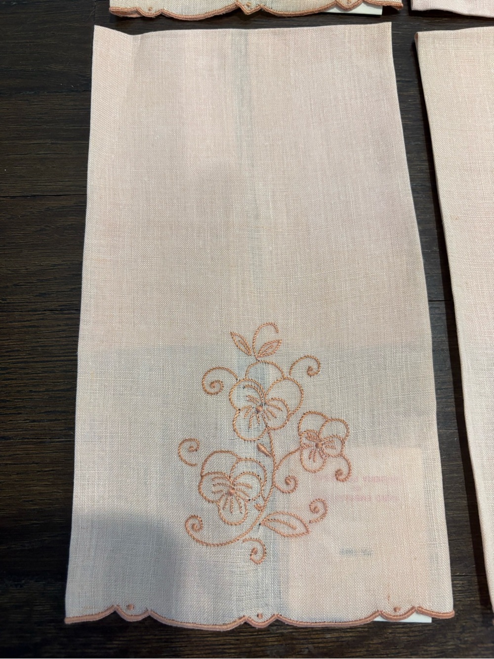 Vintage Embroidered Floral Linen Guest Towel - Soft Peach